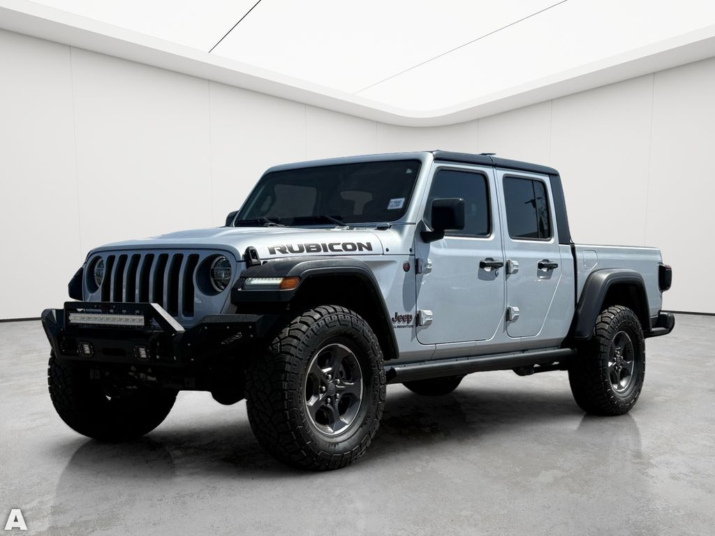 Used 2022 Silver Zynith Clearcoat Jeep Rubicon image 2