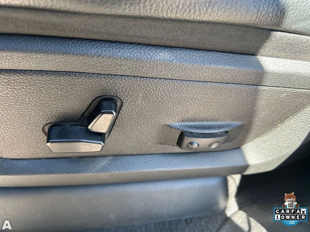 Used 2026 Bright White Clearcoat Ram Laramie image 22