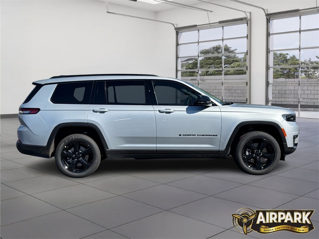 New 2025 Jeep Grand Cherokee L Limited Sport Utility