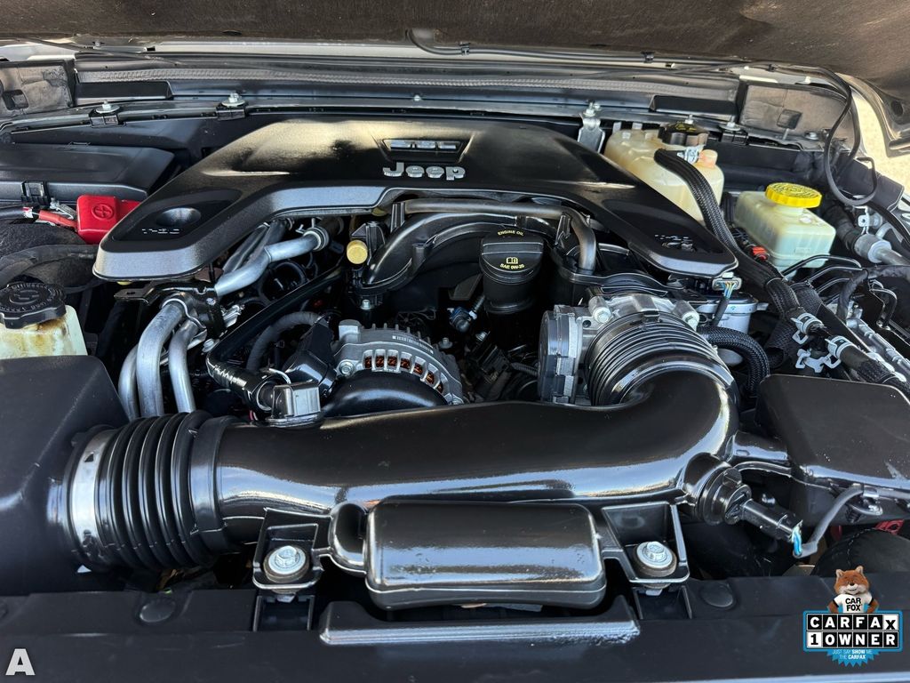 Used 2019 Sting-Gray Clearcoat Jeep Unlimited Rubicon image 31