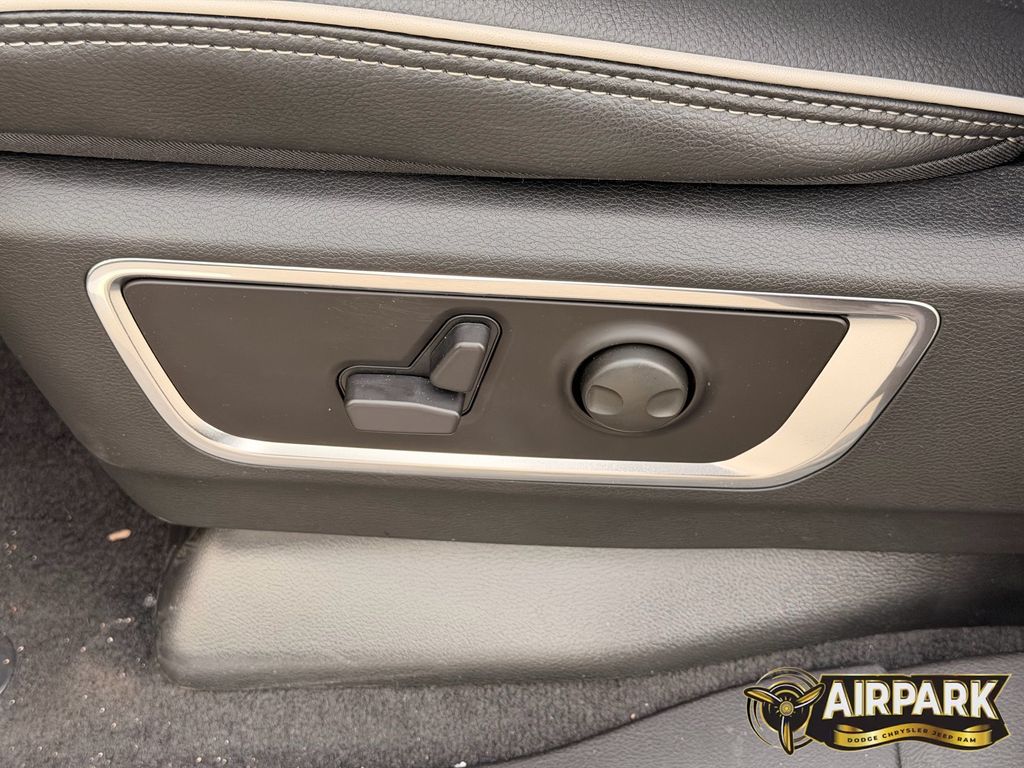 New 2026 Canyon Lake Ram Laramie image 13