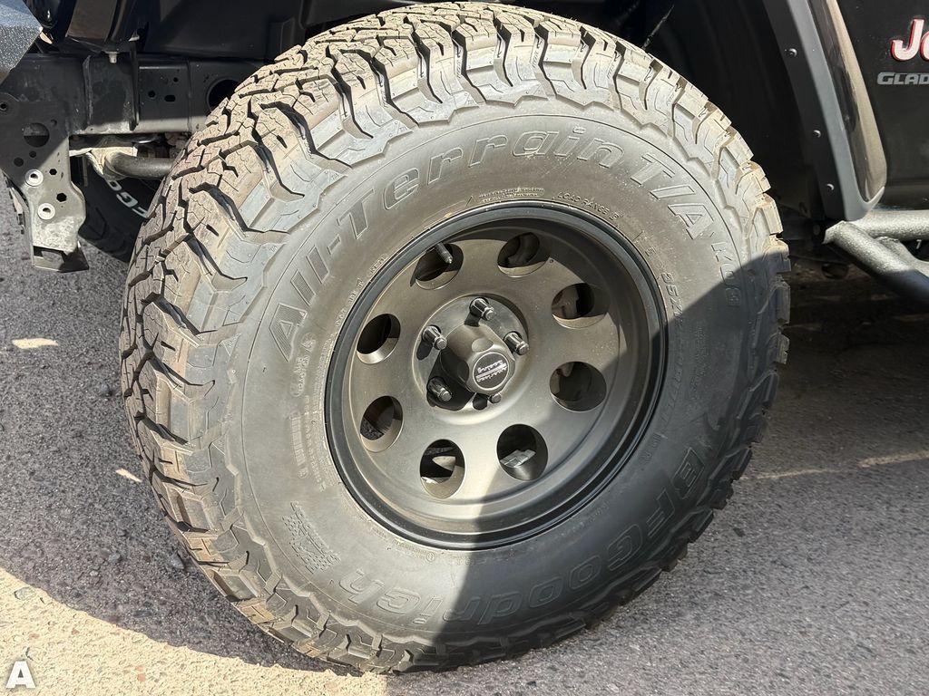 Used 2020 Black Clearcoat Jeep Rubicon image 6