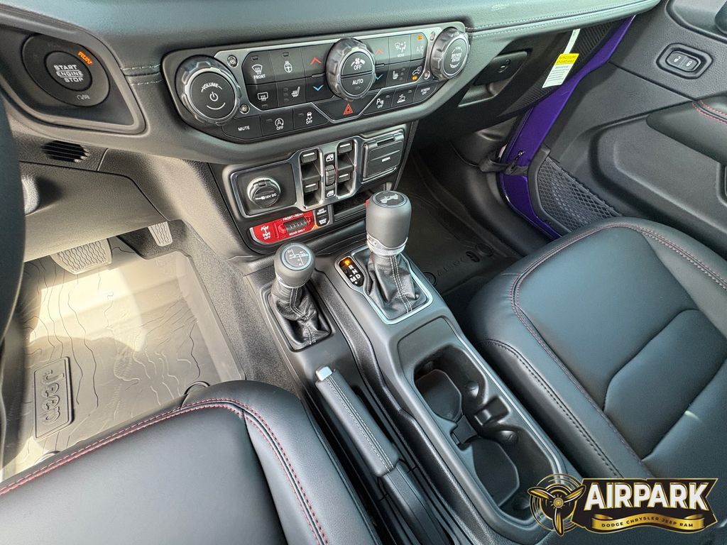 New 2026 Reign Jeep Rubicon image 18