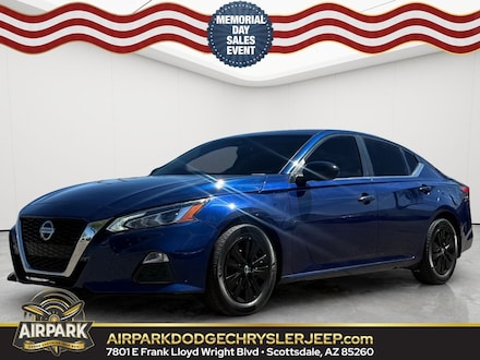 2020 Nissan Altima 2.5 SR Sedan