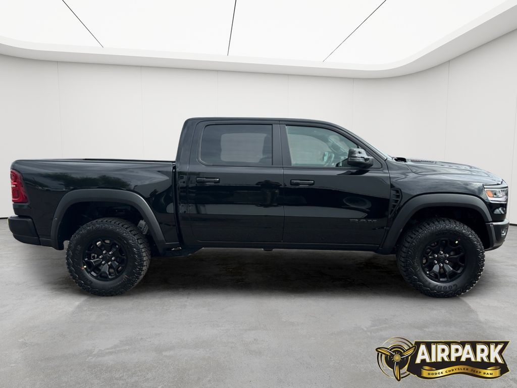 New 2026 Diamond Black Crystal Pearlcoat Ram RHO image 3