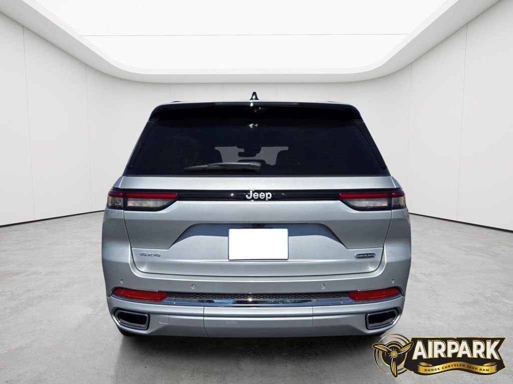 New 2025 Silver Zynith Jeep Overland image 5