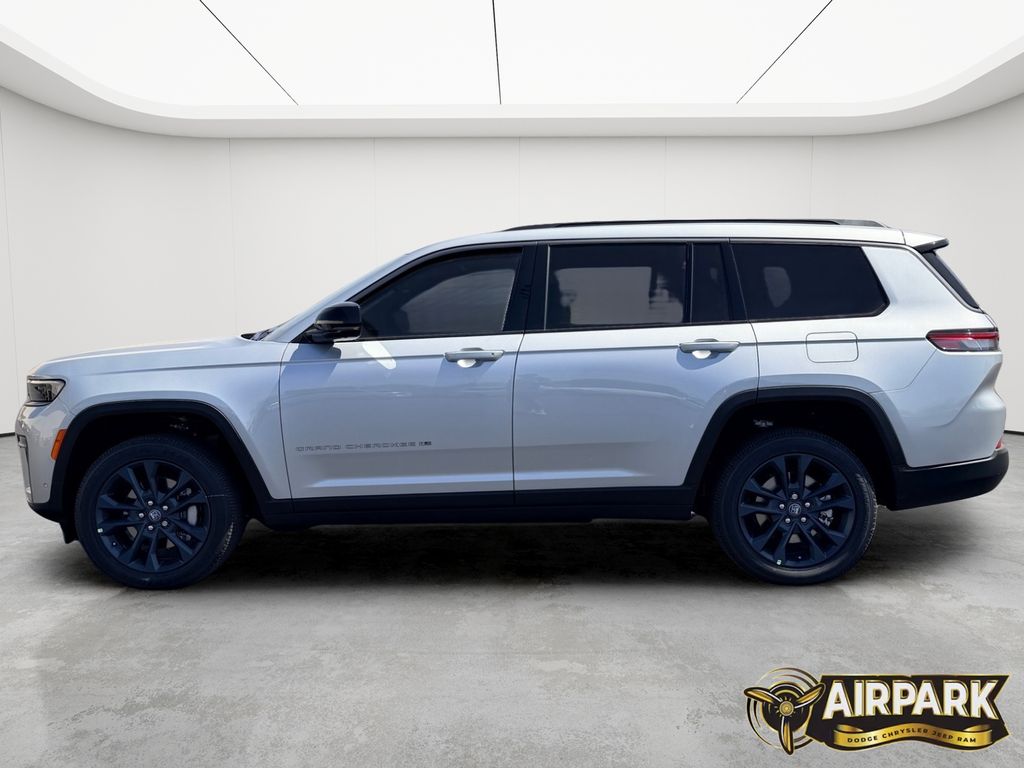 New 2026 Silver Zynith Jeep Limited image 7