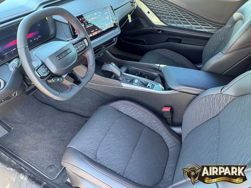 New 2026 Diamond Black Crystal Pearlcoat Dodge Scat Pack image 15