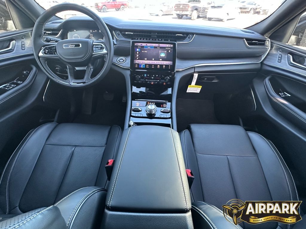 New 2025 Silver Zynith Jeep Overland image 13