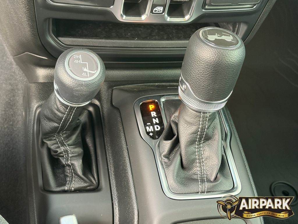 New 2026 Hydro Blue Pearlcoat Jeep Sport image 27