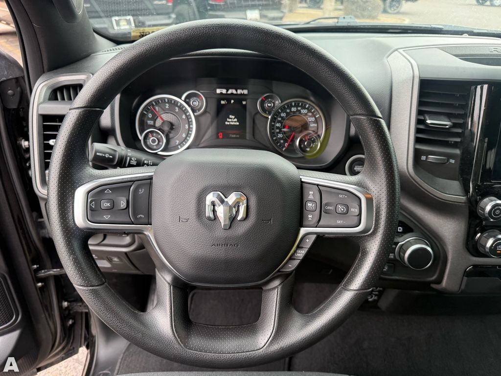 Used 2025 Diamond Black Crystal Pearlcoat Ram Tradesman image 15