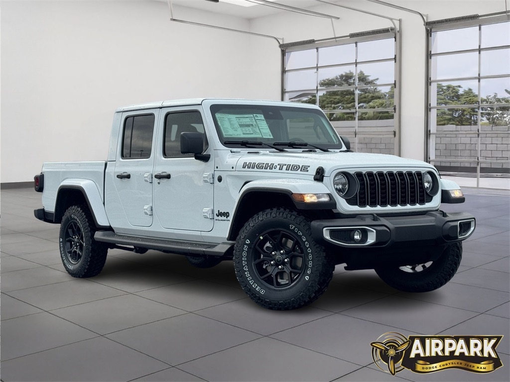 New 2025 Jeep Gladiator Sport Pickup