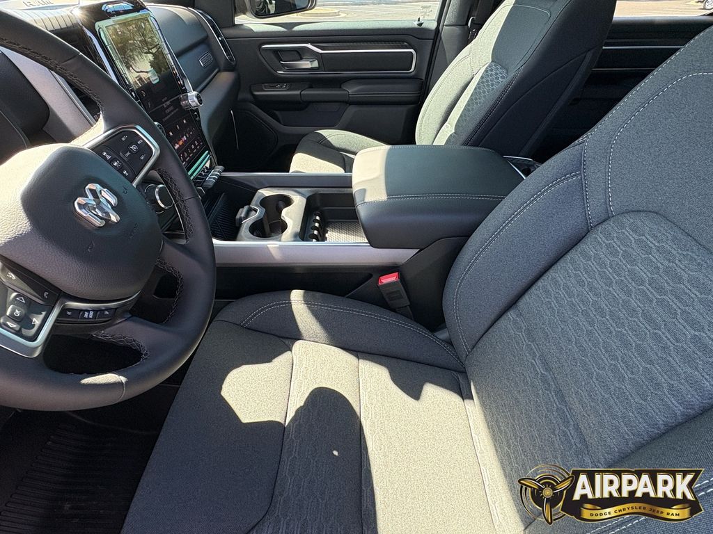 New 2026 Diamond Black Crystal Pearlcoat Ram Big Horn/Lone Star image 14