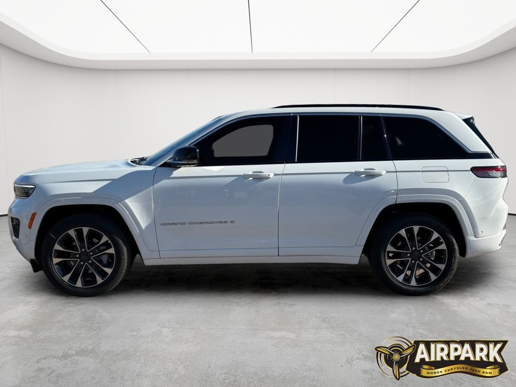 New 2025 Bright White Jeep Overland image 8