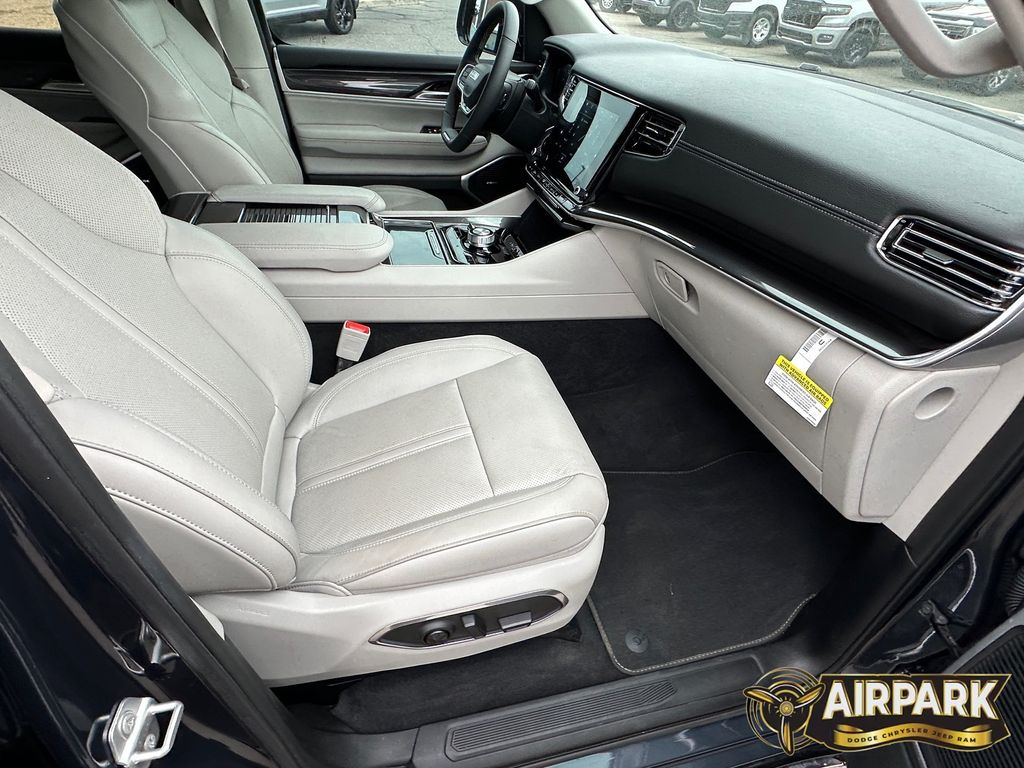 New 2024 River Rock Jeep Base image 12