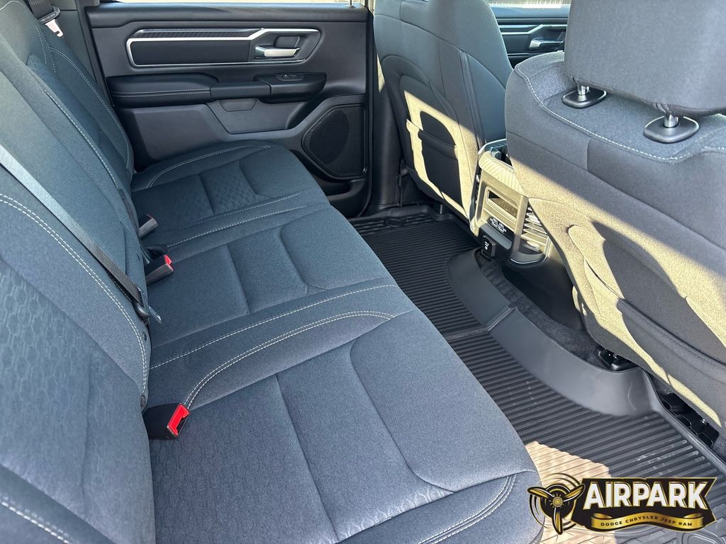 New 2026 Diamond Black Crystal Pearlcoat Ram Big Horn/Lone Star image 20