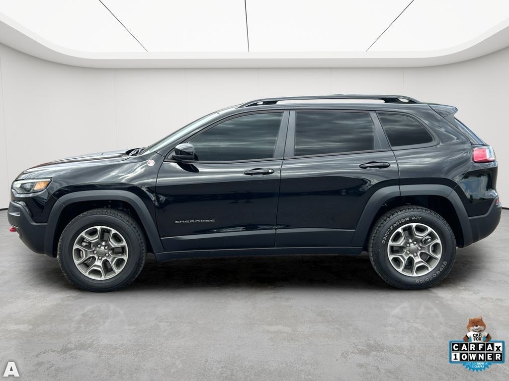 Used 2022 Jeep Cherokee Trailhawk SUV
