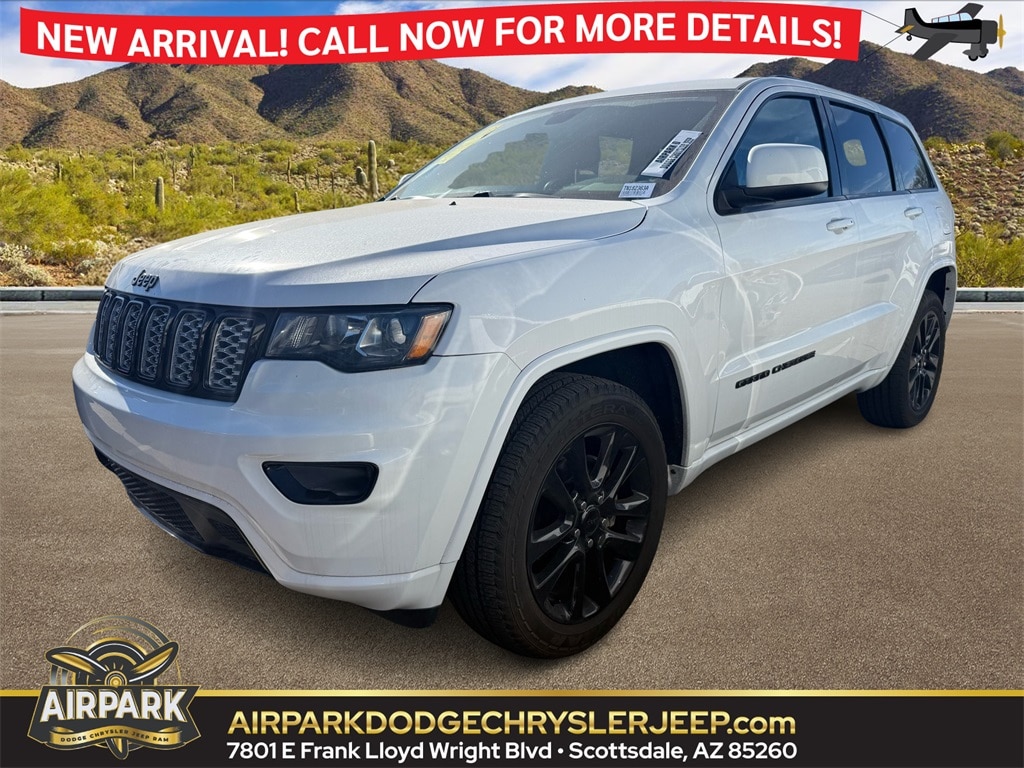 2018 Jeep Grand Cherokee Altitude's photo