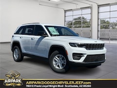 2025 Jeep Grand Cherokee Laredo Sport Utility