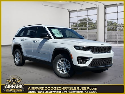 2025 Jeep Grand Cherokee Laredo Sport Utility