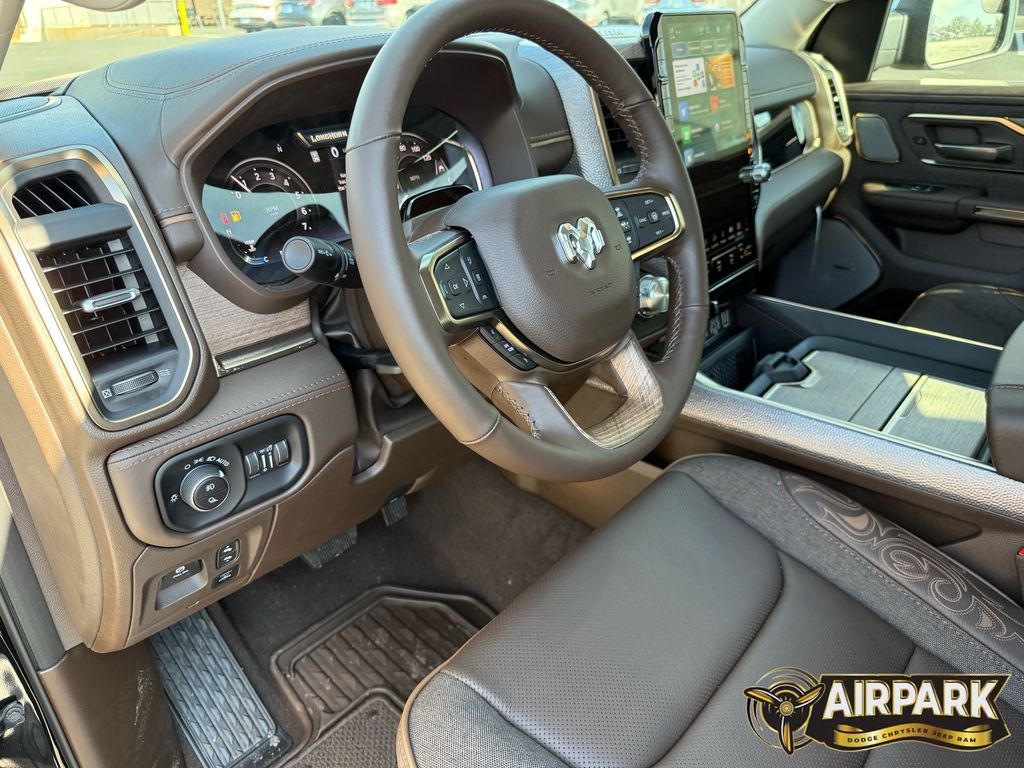 New 2026 Diamond Black Crystal Pearlcoat Ram Limited image 11