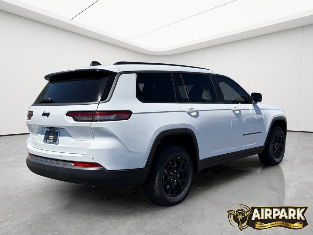 New 2026 Bright White Jeep Laredo image 4