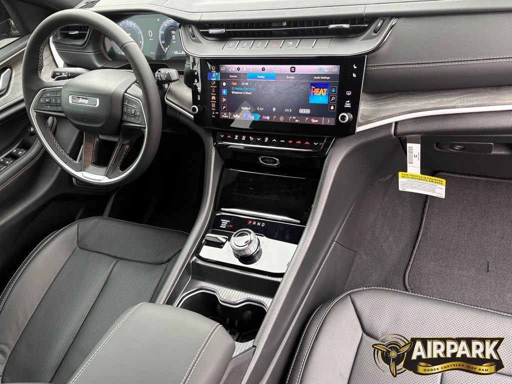 New 2026 Baltic Gray Jeep Limited image 10