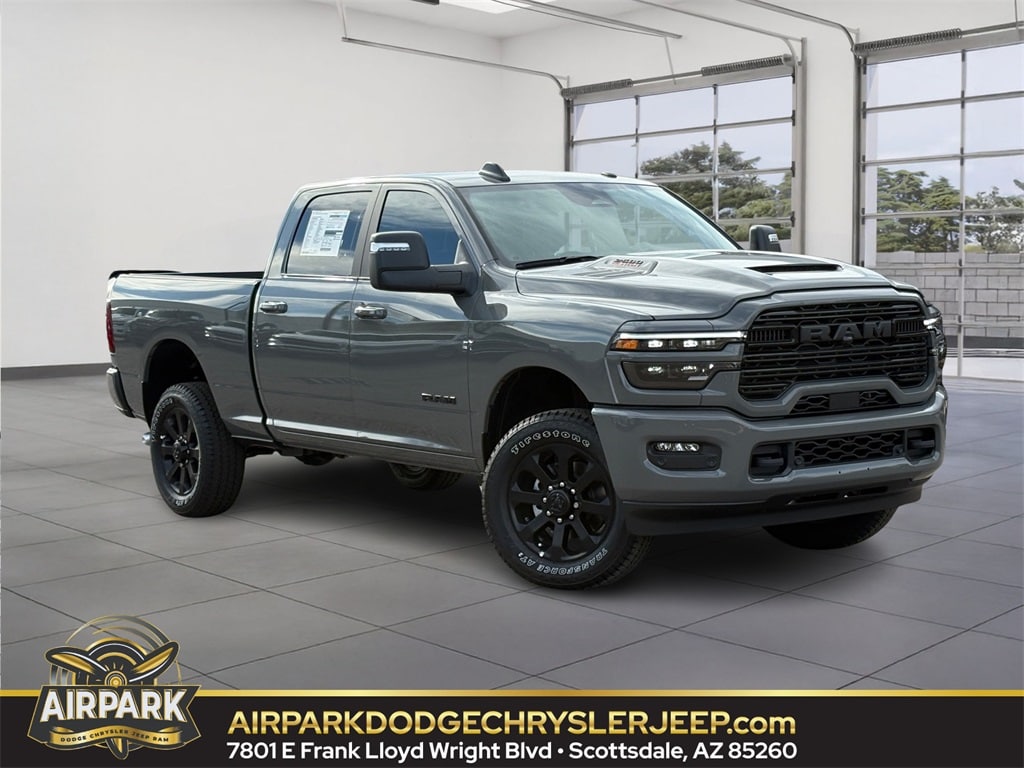2026 RAM 2500 Laramie Crew Cab 4WD