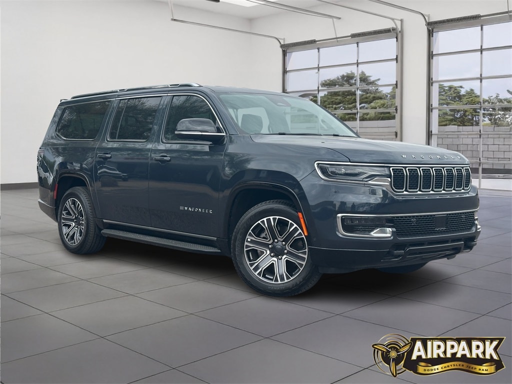 New 2024 Jeep Wagoneer L Base Sport Utility