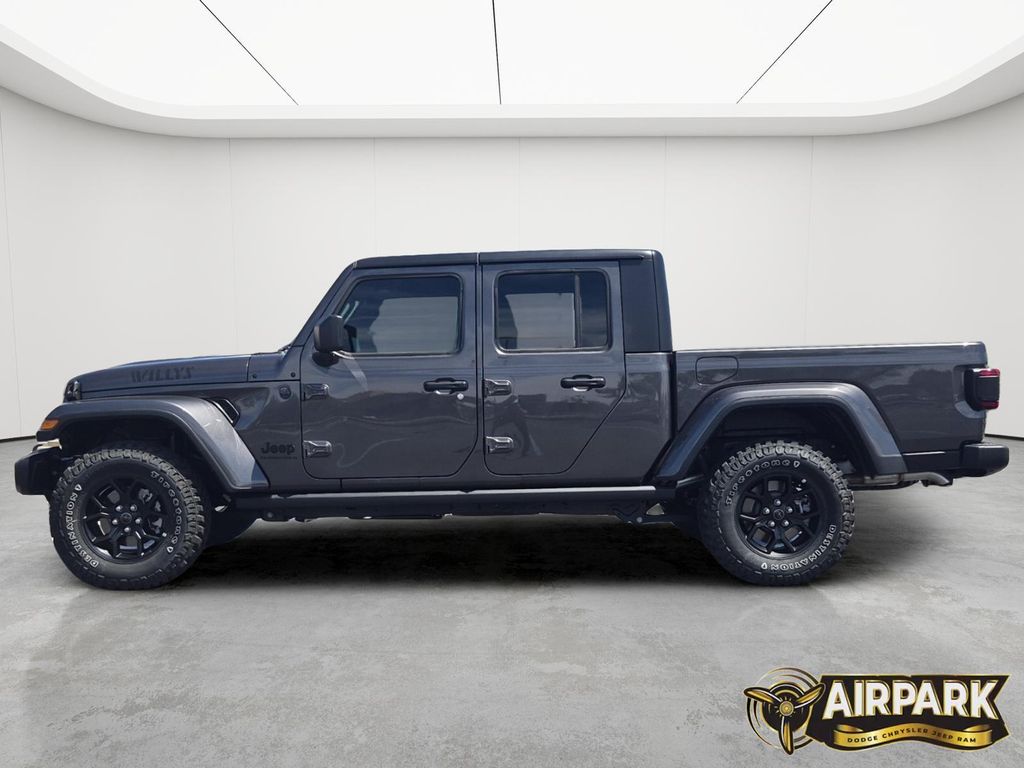 New 2025 Granite Crystal Jeep Sport image 7