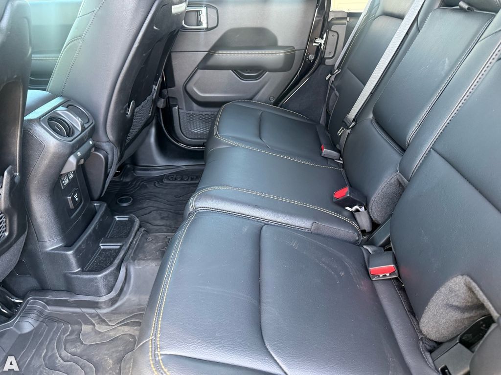 Used 2025 Black Clearcoat Jeep Sahara image 26