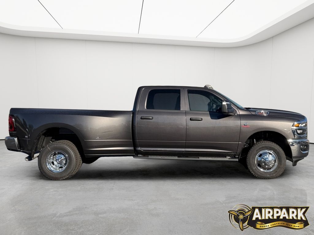 New 2026 Granite Crystal Ram Tradesman image 3