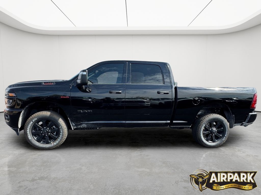 New 2026 Diamond Black Crystal Pearlcoat Ram Big Horn image 7