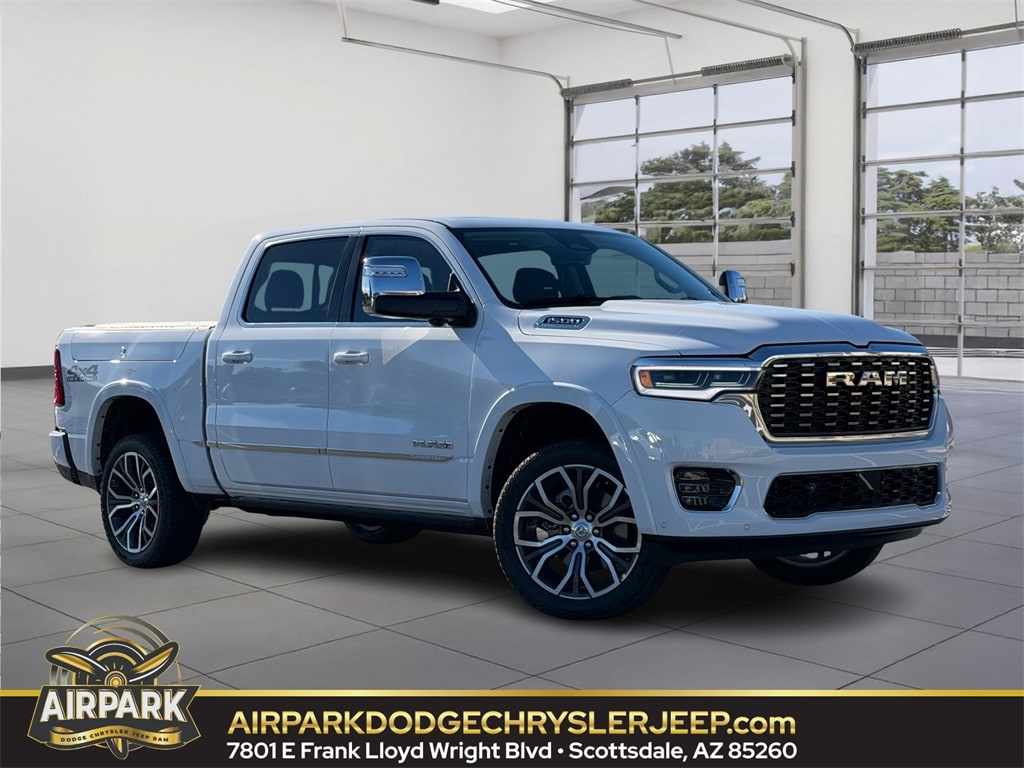 2026 RAM 1500 Tungsten Crew Cab 4WD