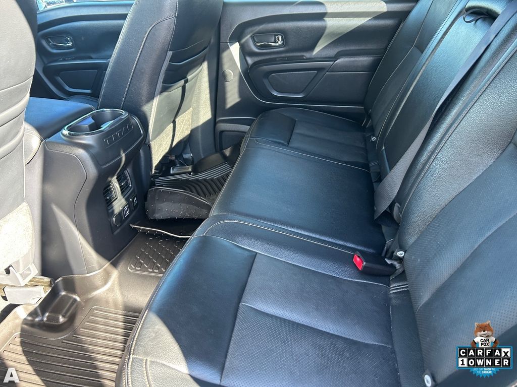 Used 2019 Gun Metallic Nissan SL image 17