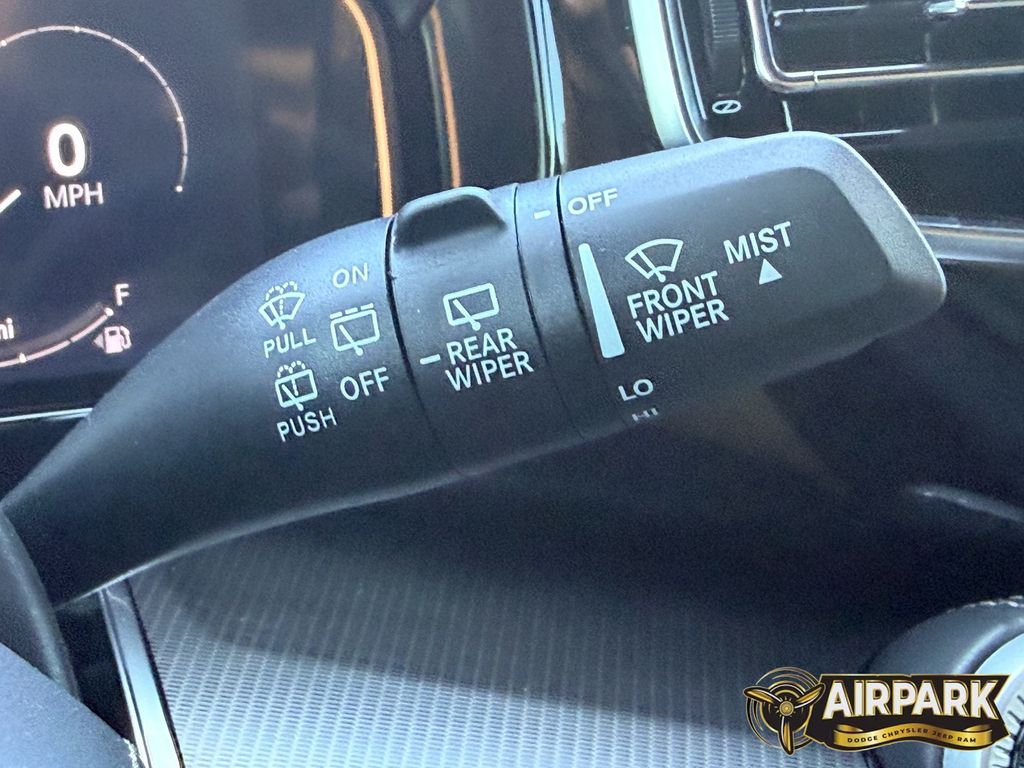 New 2026 Baltic Gray Jeep Summit image 31