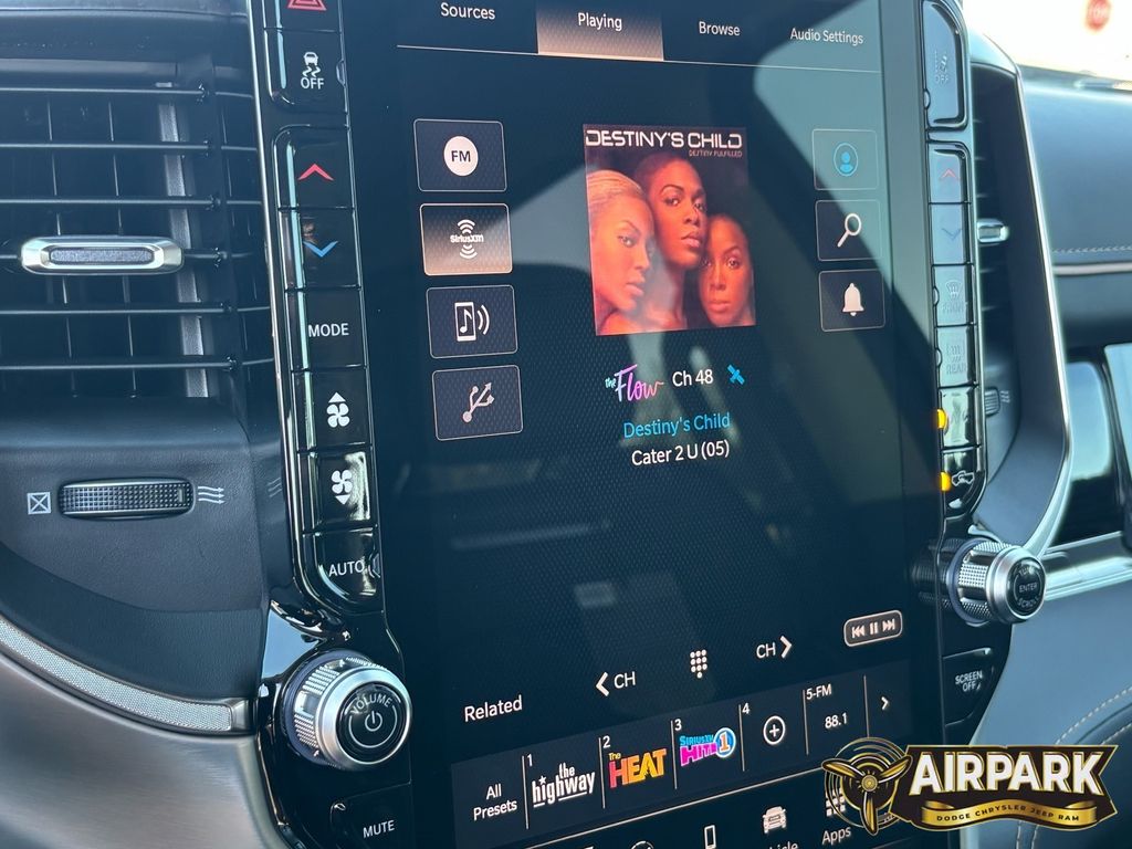 New 2026 Diamond Black Crystal Pearlcoat Ram Tungsten image 15