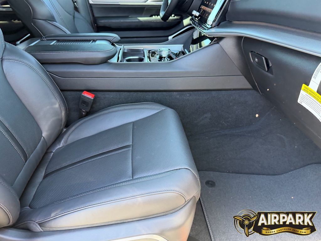 New 2026 Baltic Gray Jeep Limited image 13