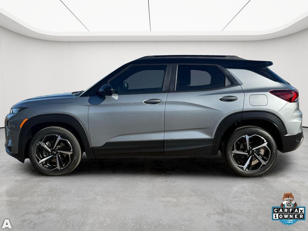 Used 2023 Sterling Gray Metallic Chevrolet RS image 3