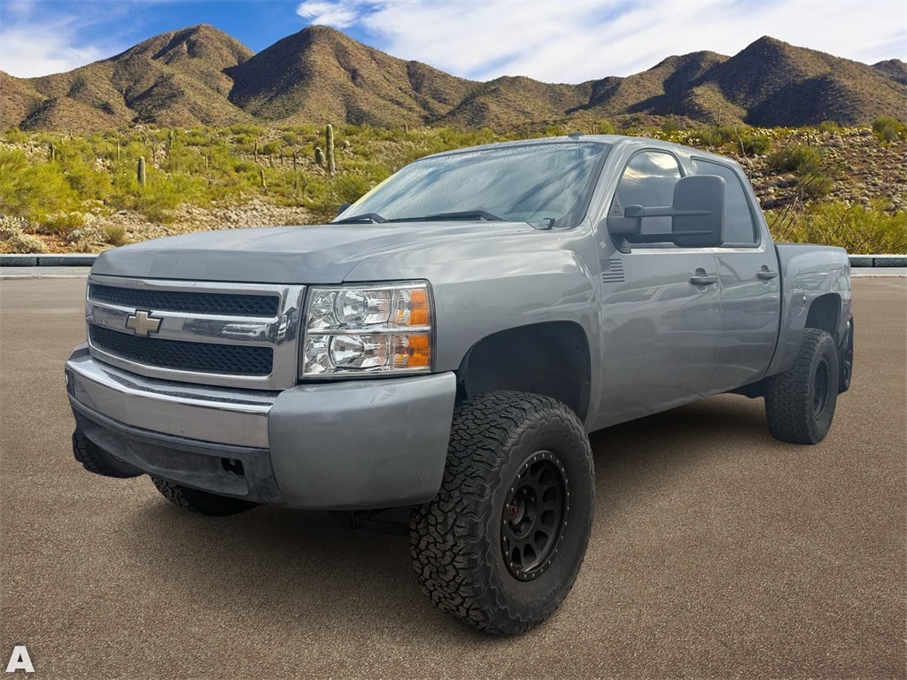 Used 2008 Chevrolet Silverado 1500 LS with VIN 2GCEK13C881323305 for sale in Scottsdale, AZ