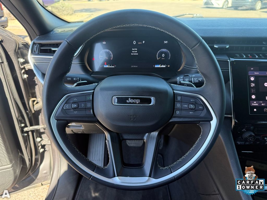 Used 2025 Baltic Gray Metallic Clearcoat Jeep Laredo image 15