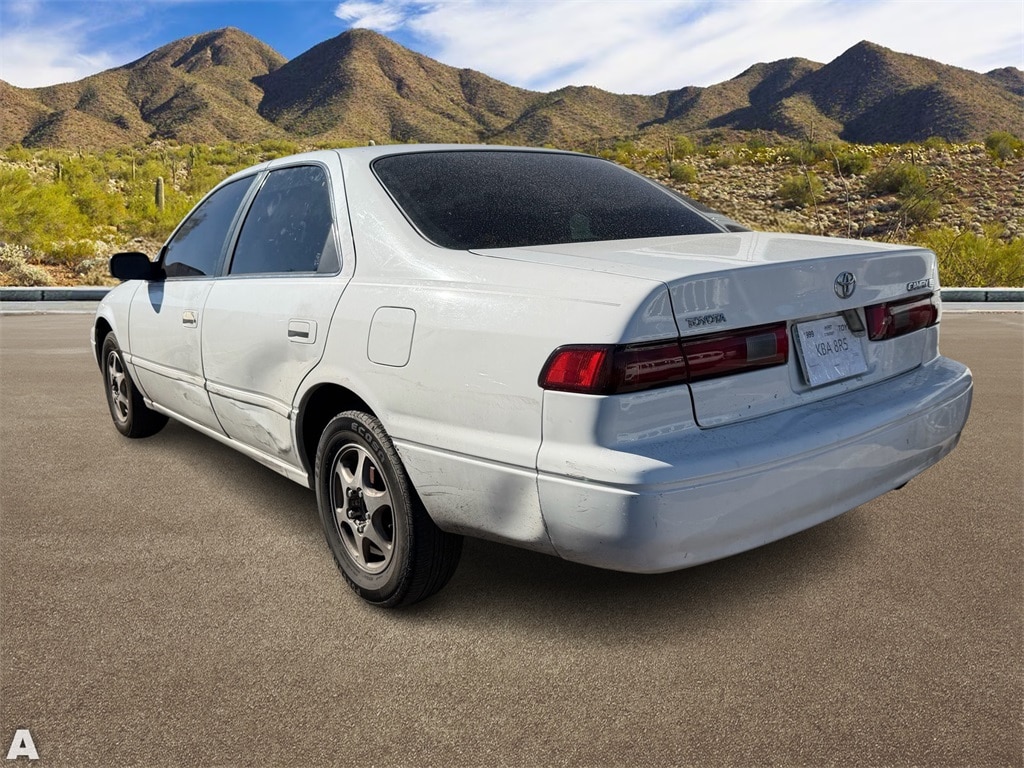 Used 1999 Toyota Camry XLE Sedan