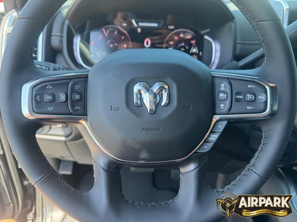 New 2026 Diamond Black Crystal Pearlcoat Ram Laramie image 19