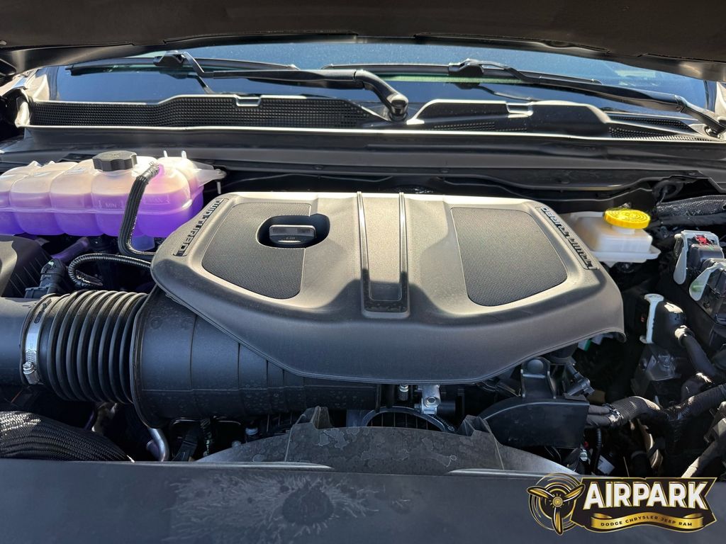 New 2026 Diamond Black Crystal Pearlcoat Ram Tradesman image 28