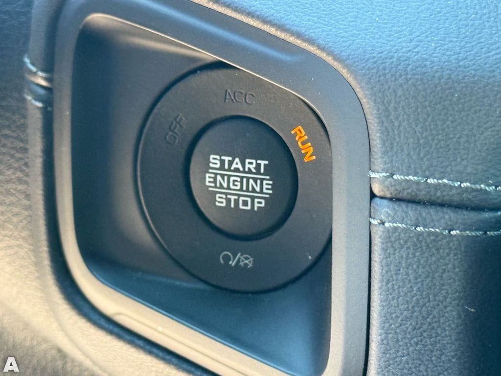 Used 2025 Black Clearcoat Jeep Sahara image 25