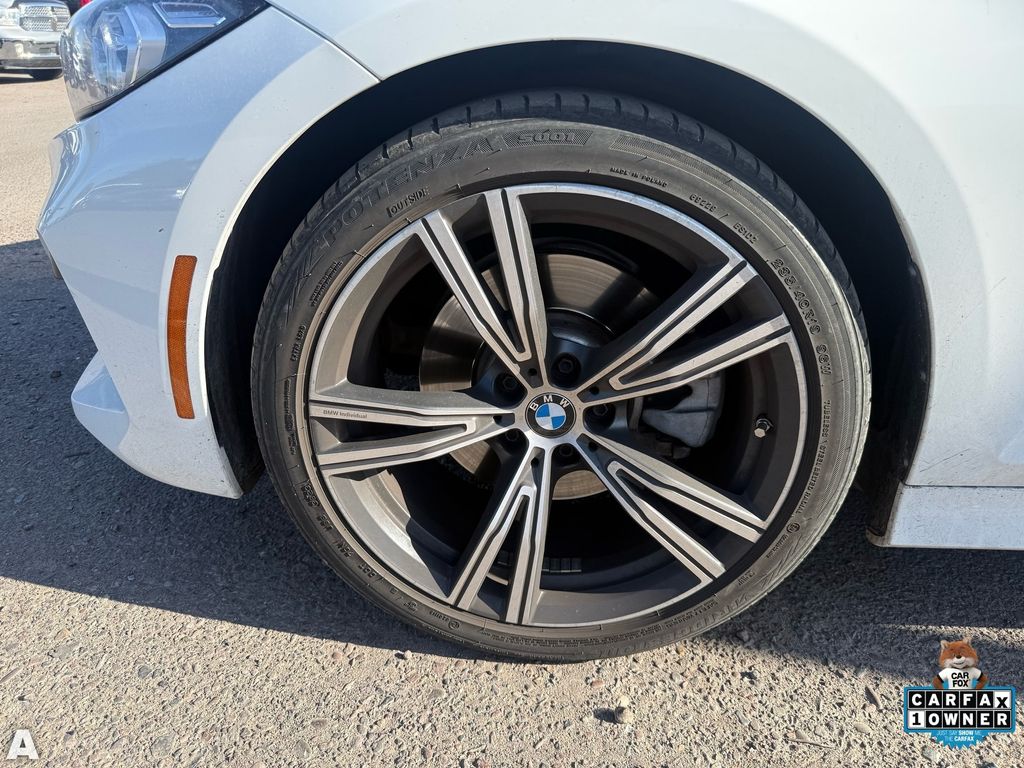 2023 BMW 3 Series 330i - Photo 6