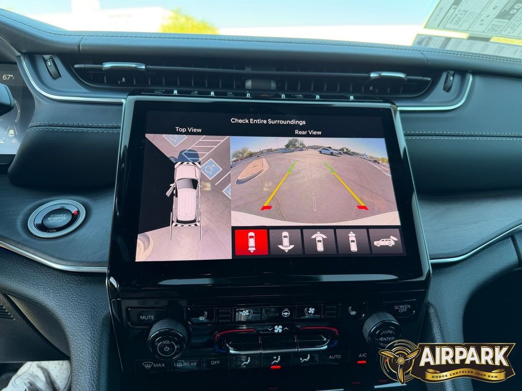 New 2025 Bright White Jeep Overland image 20