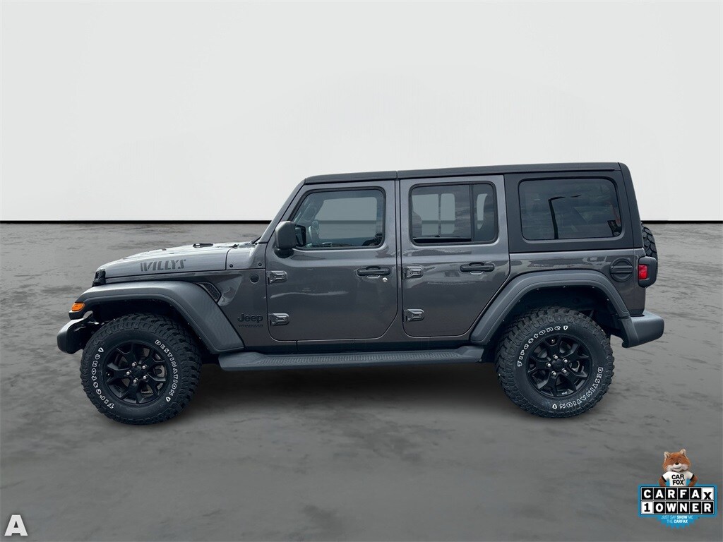 2022 Jeep Wrangler Unlimited Willys photo 2
