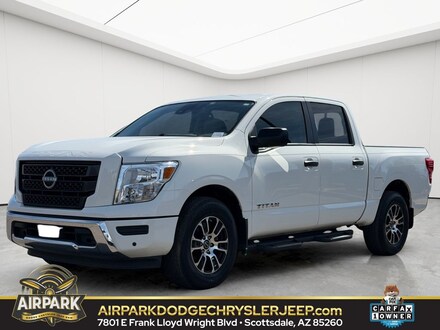 2024 Nissan Titan SV Truck
