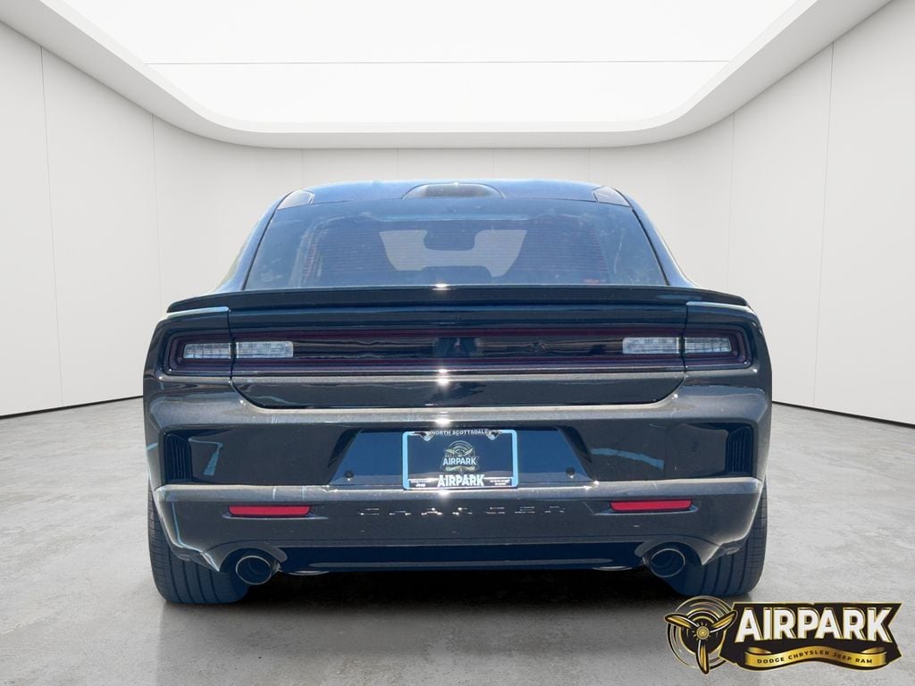 New 2026 Diamond Black Crystal Pearlcoat Dodge Scat Pack image 5
